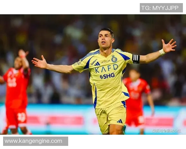 足球场上的传奇人物解析著名的2号足球明星的辉煌历程与影响力